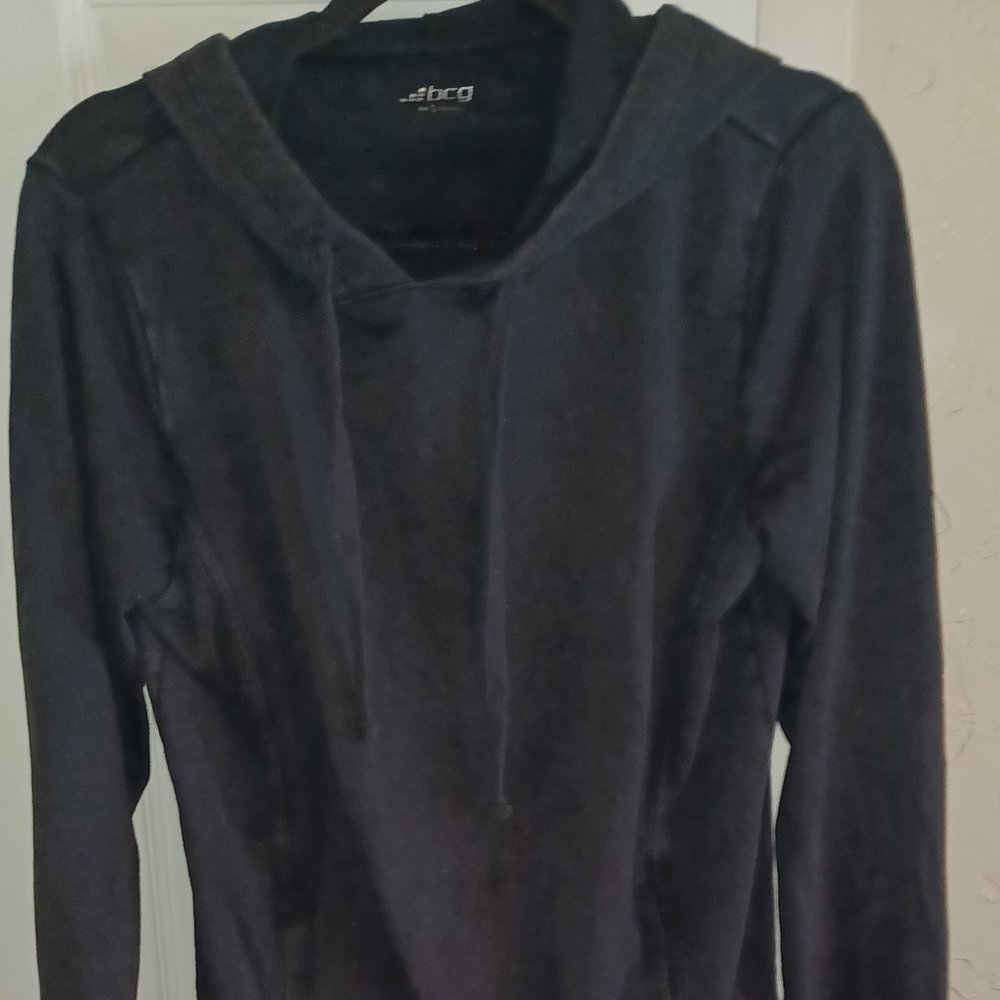 BCG SWEATSHIRT